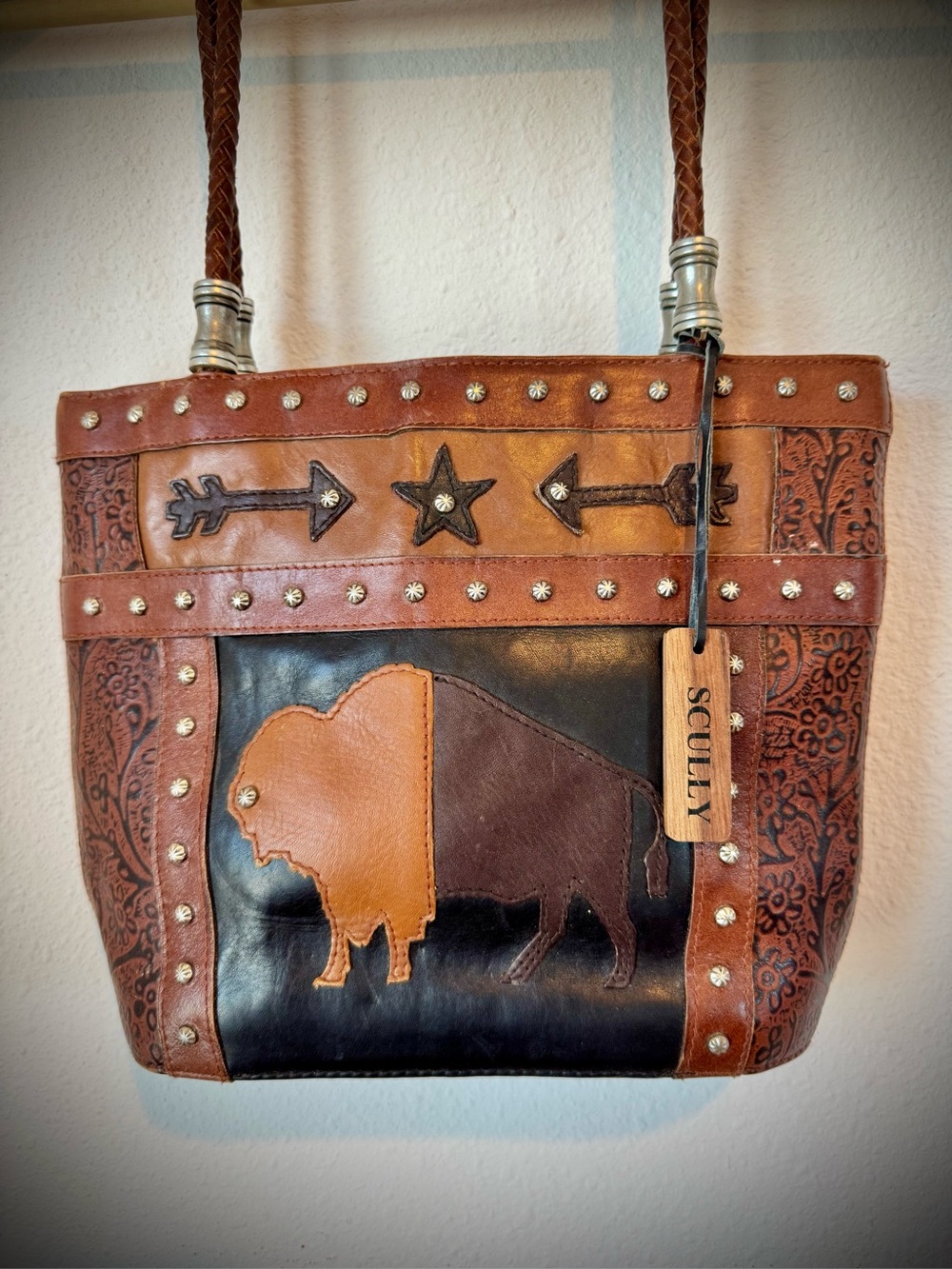 Scully 3-Tone Brown Leather Buffalo Applique Handbag Purse.